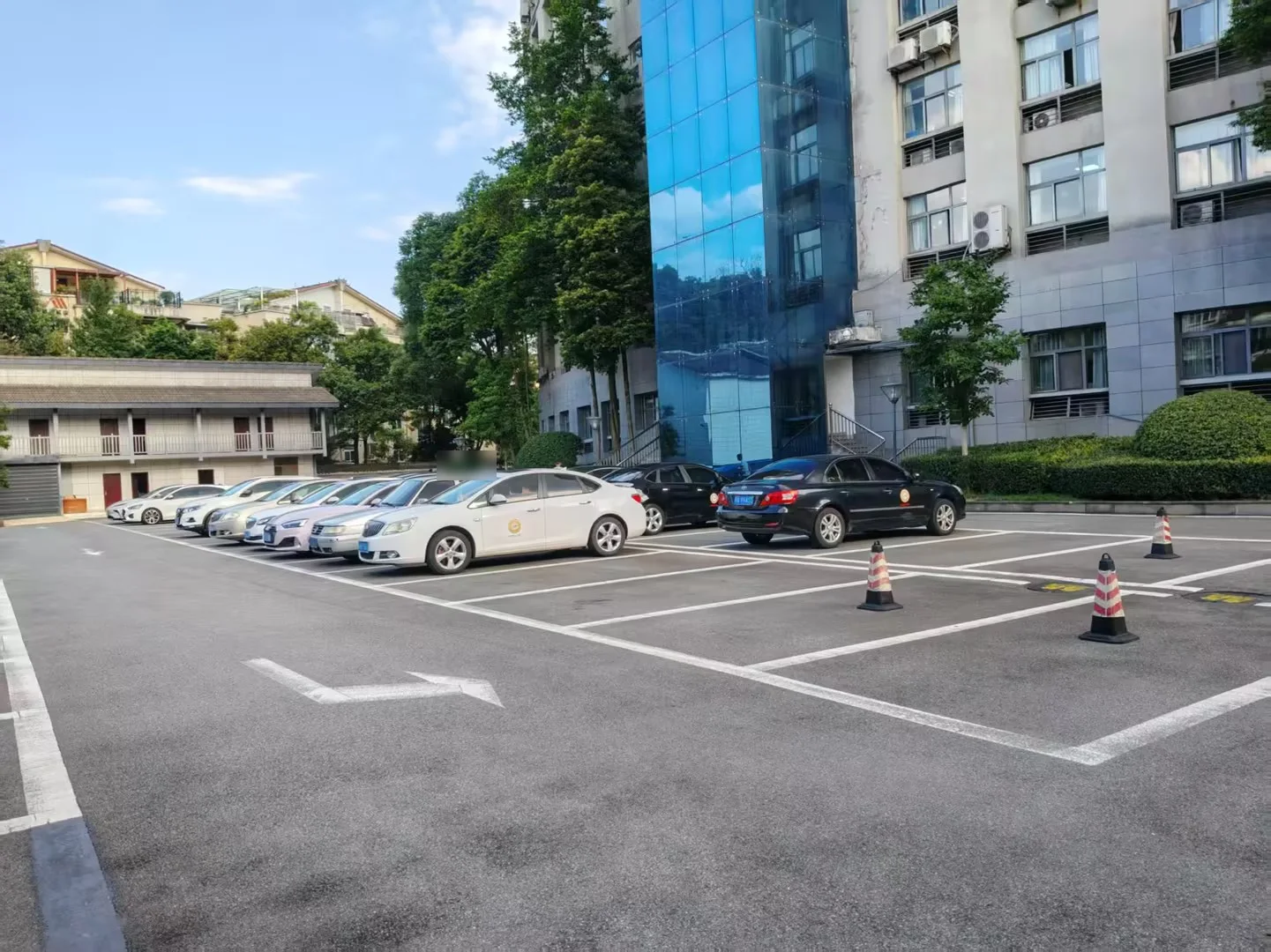 某地区发改委公务用车分时租赁项目现场